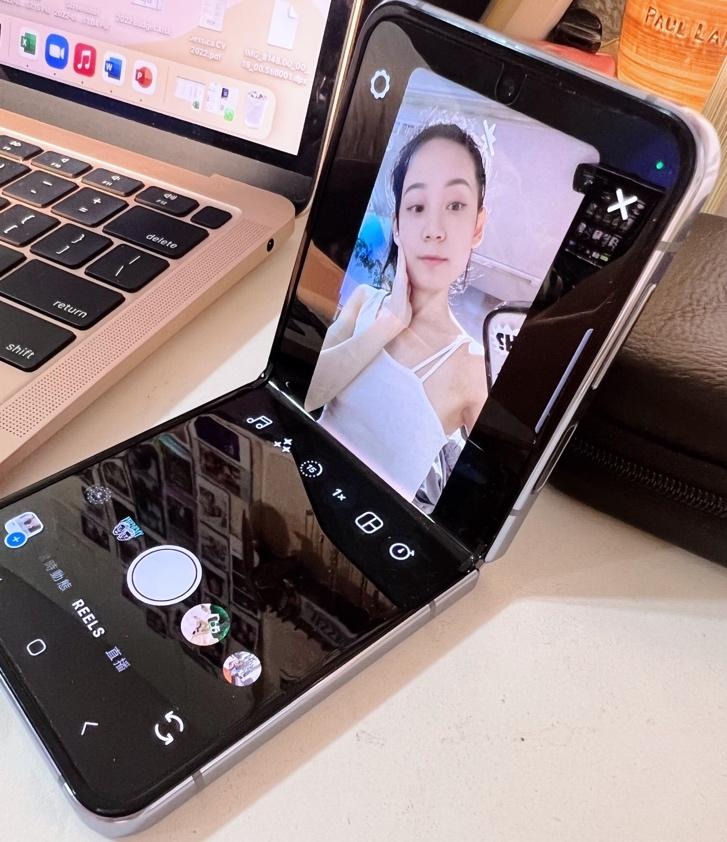 Samsung Galaxy Z Flip4 評價 好用 推薦 用家分享