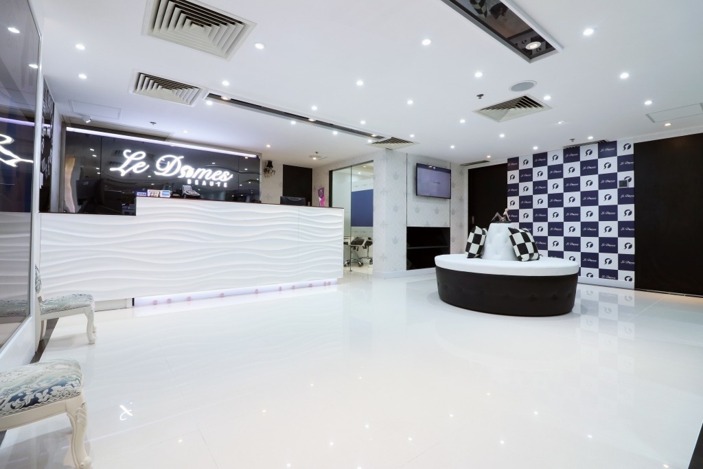 荷爾蒙斑 Le Domes Beautie是對付荷爾蒙斑的專家