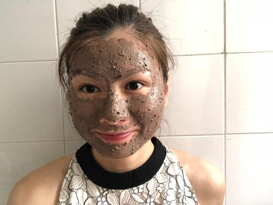 The Body Shop 竹炭排毒淨肌面膜 Himalayan Charcoal Purifying Glow Mask