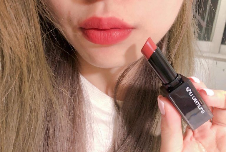 shu uemura 無色限炙烈唇膏系列／無色限炙烈柔霧唇膏系列 rouge unlimited amplified ／rouge unlimited amplified matte iTRIAL美評