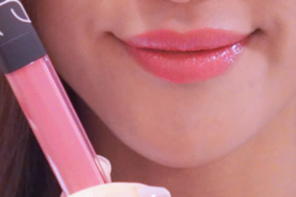 Nars 唇彩 Brilliant Lip Gloss