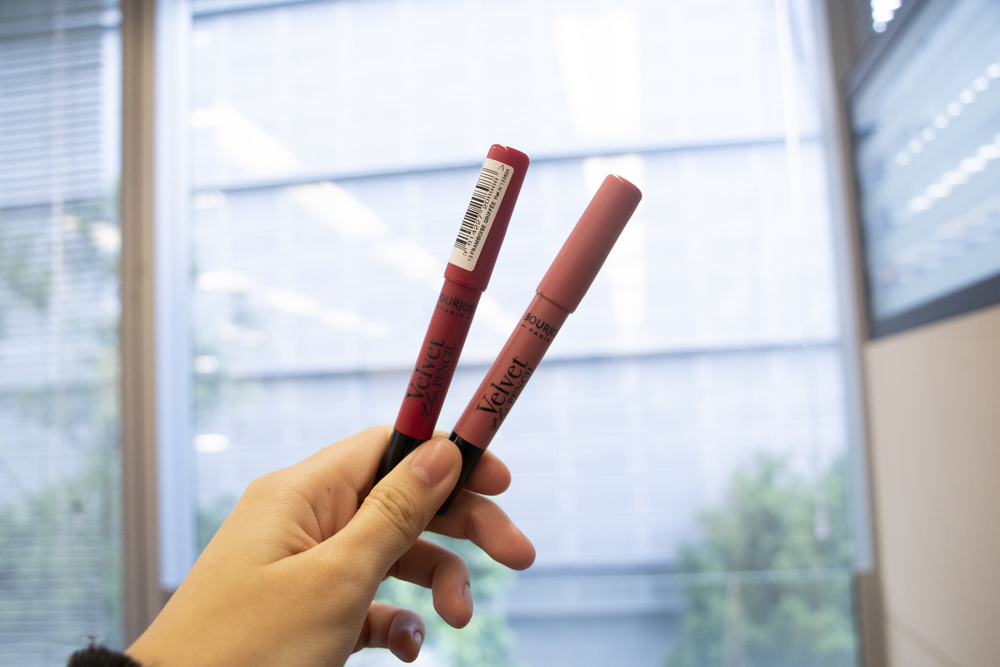 BOURJOIS 唇筆 唇膏 velvet The Pencil iTRIAL 美評