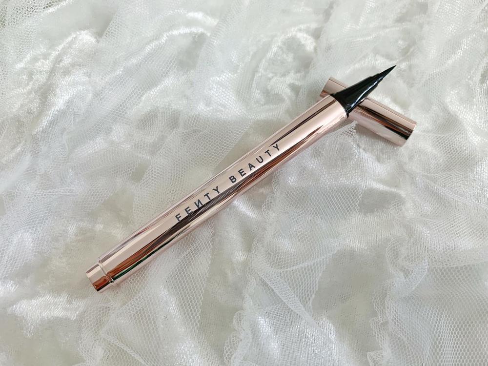 Fenty Beauty 眼線液  iTrial 美評 新手 眼線液 防水 持久 Fenty Beauty Flyliner Longwear Liquid Eyeliner 持久眼線筆