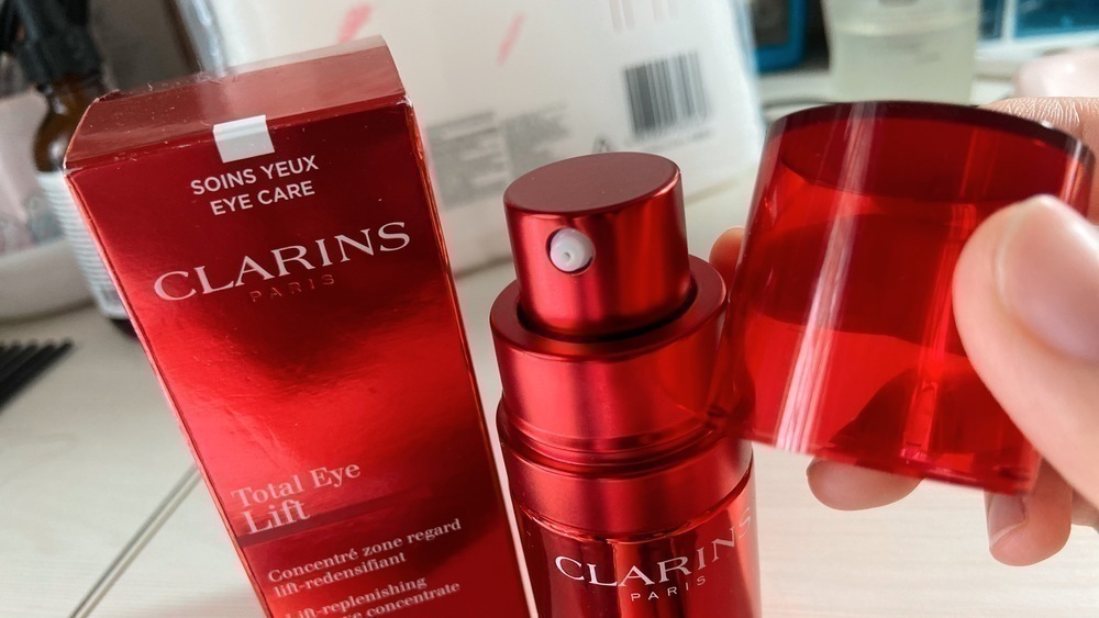 Clarins 克蘭詩 眼霜 極速紅子彈 黑眼圈 眼腫 緊緻 眼紋 好用 推薦