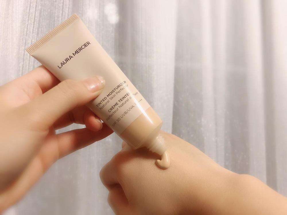 Laura Mercier 粉底 潤色粉底 iTRIAL 美評 升級 保濕 輕盈 無負擔 底妝 Tinted Moisturizer 輕透水凝潤色粉底