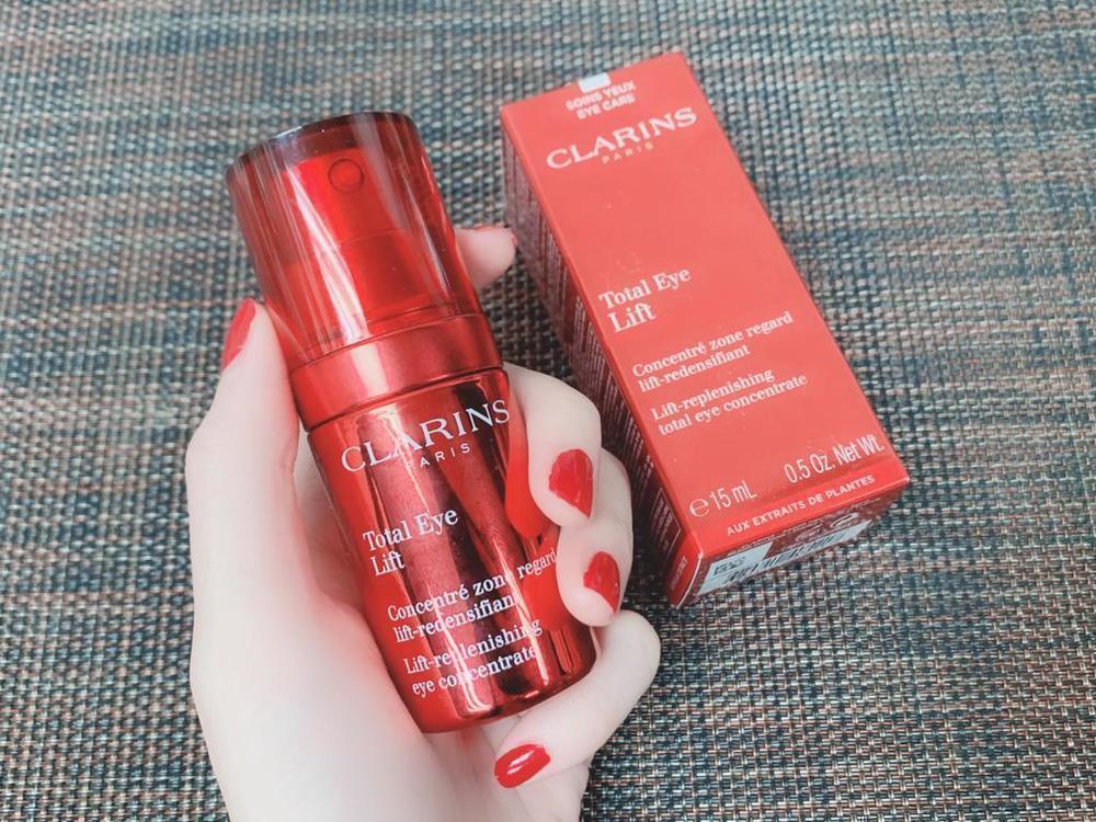 Clarins 克蘭詩 眼霜 極速紅子彈 黑眼圈 眼腫 緊緻 眼紋 好用 推薦