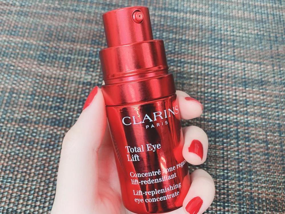 Clarins 克蘭詩 眼霜 極速紅子彈 黑眼圈 眼腫 緊緻 眼紋 好用 推薦