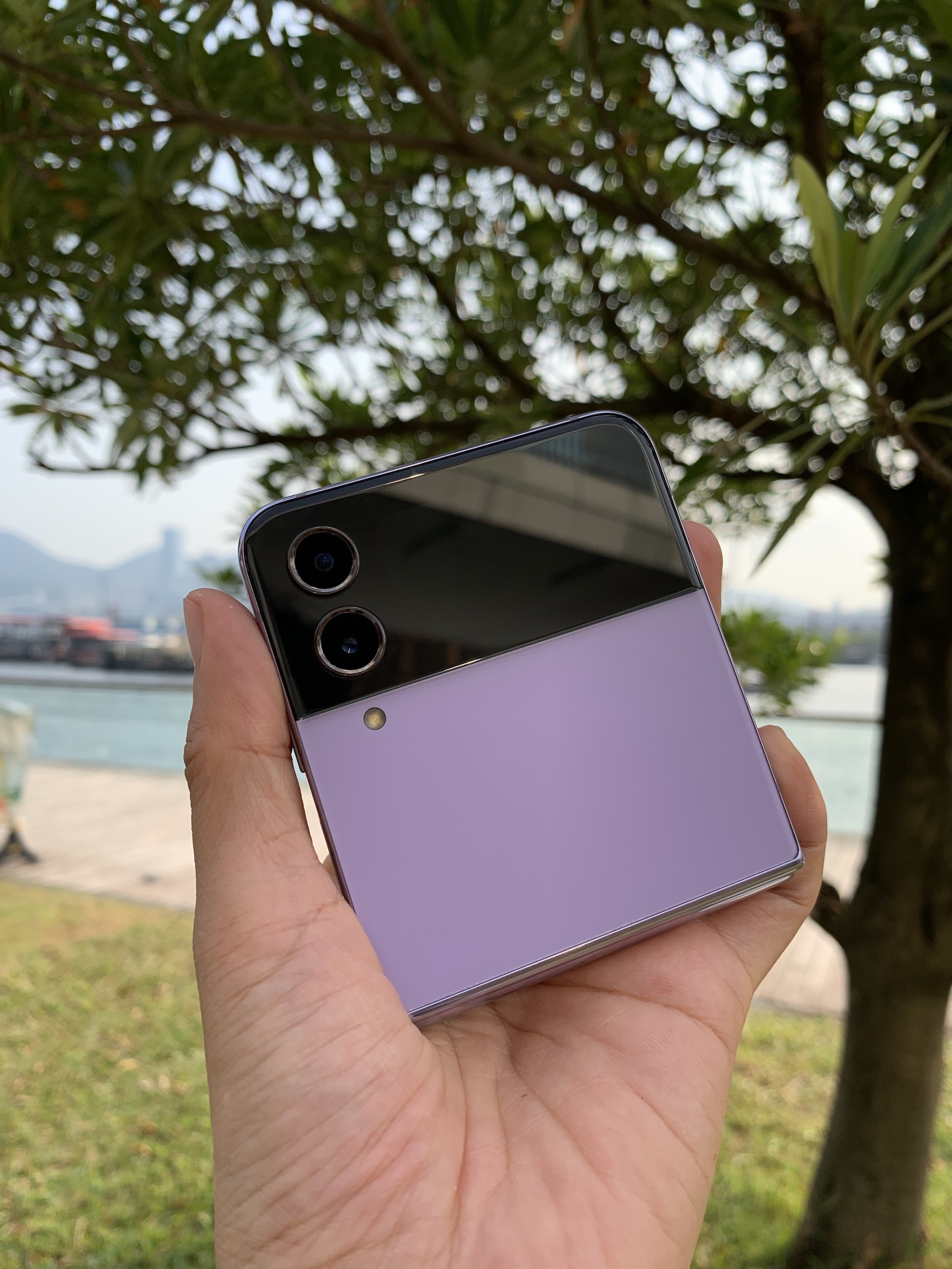 Samsung Galaxy Z Flip4 評價 好用 推薦 用家分享